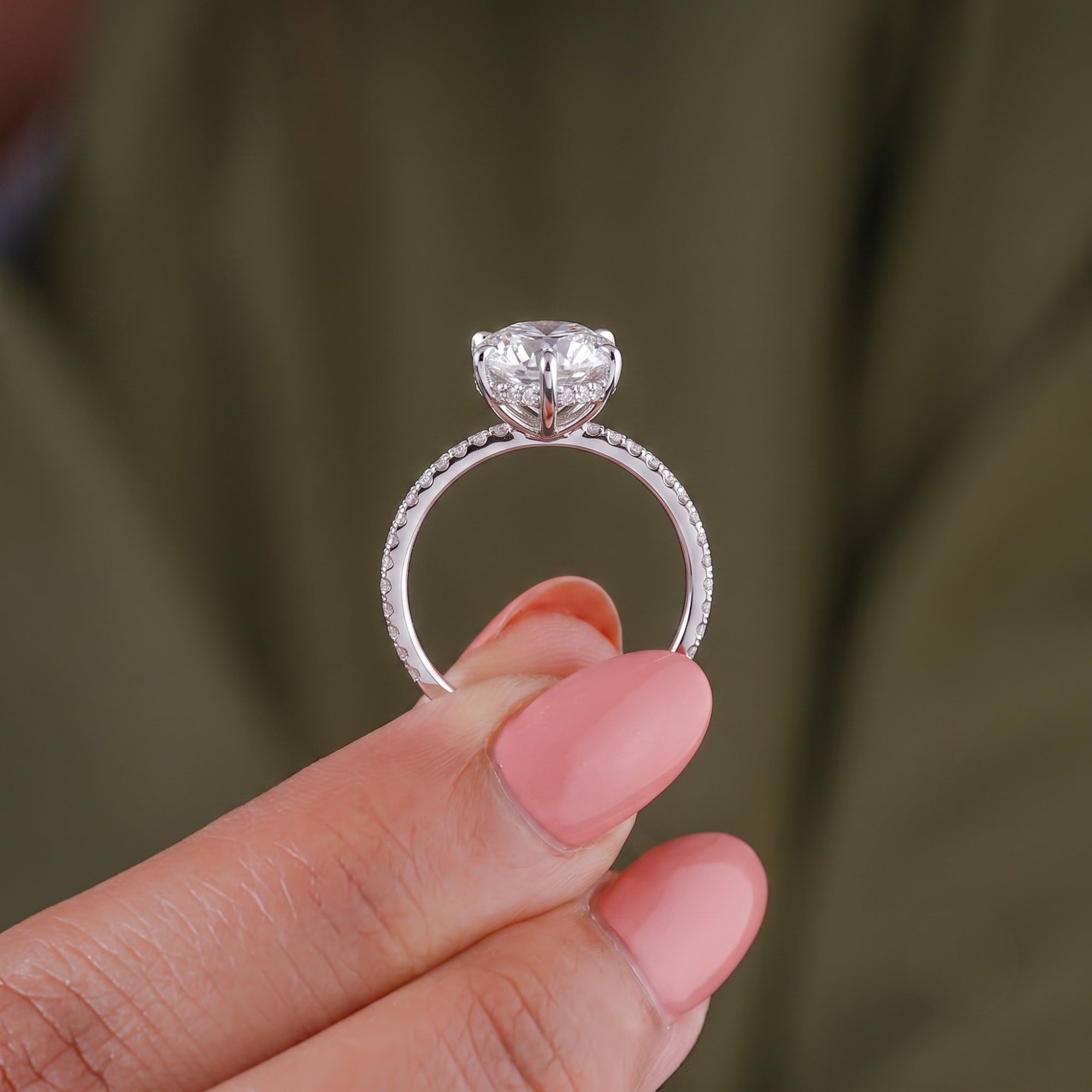 lab grown diamond with gift for her.
