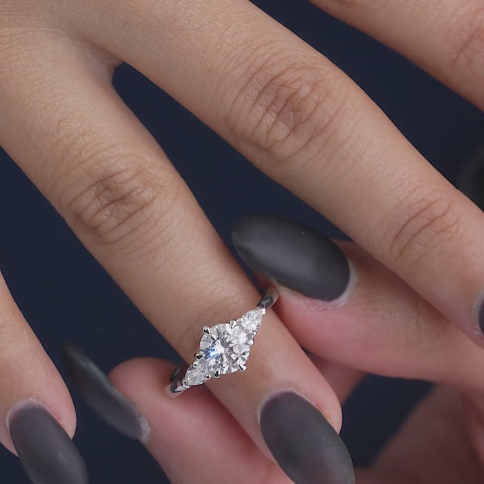 customized ring with lab grown diamond.
