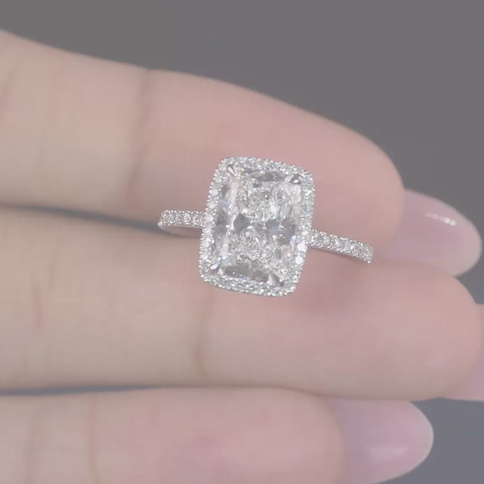 customized ring with lab grown diamond.
