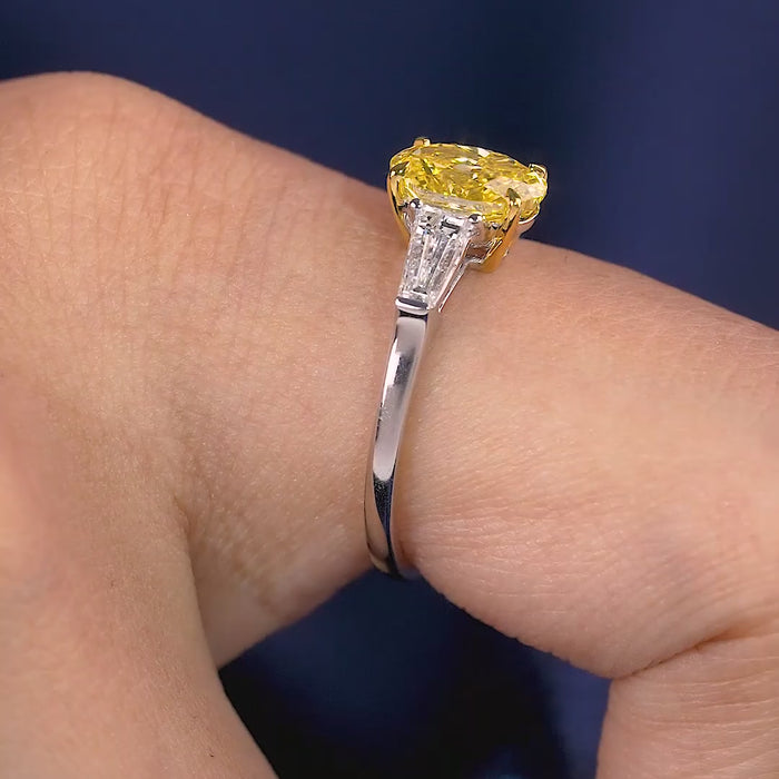 Tapered baguette side stones with Basket setting ring.
