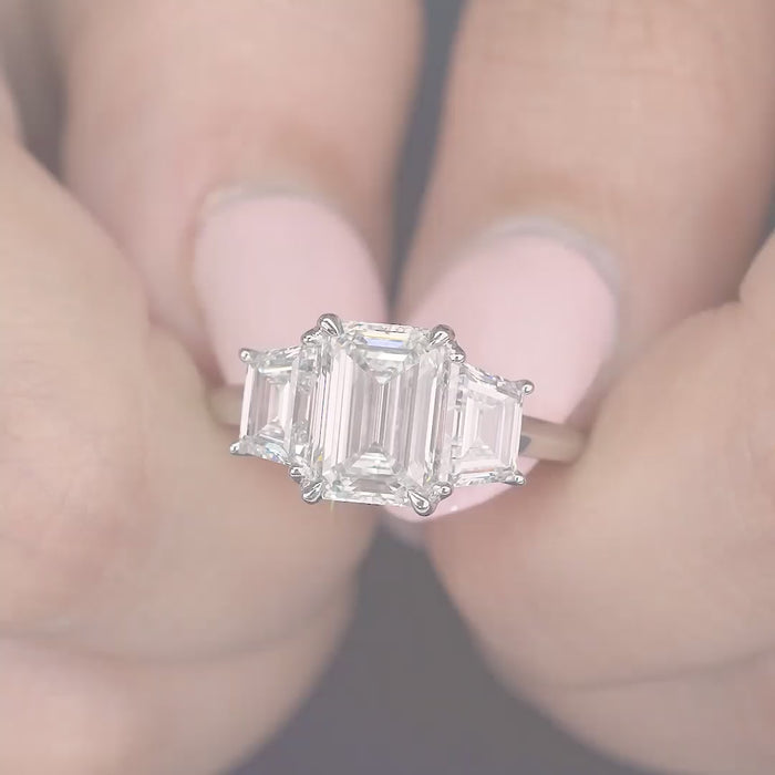claw prong setting with basket setting ring.
