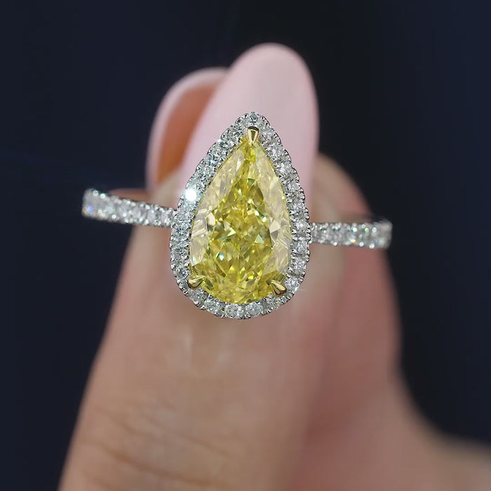 pear halo ring with pear shaped halo ring.
