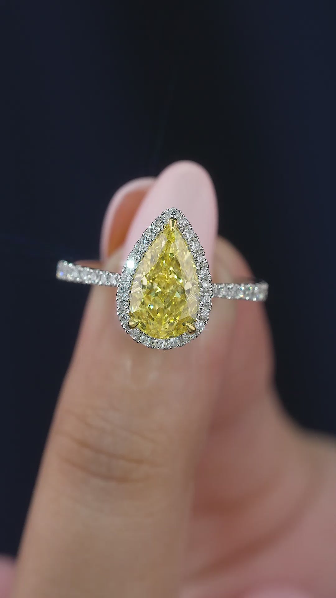 pear halo ring with pear shaped halo ring.
