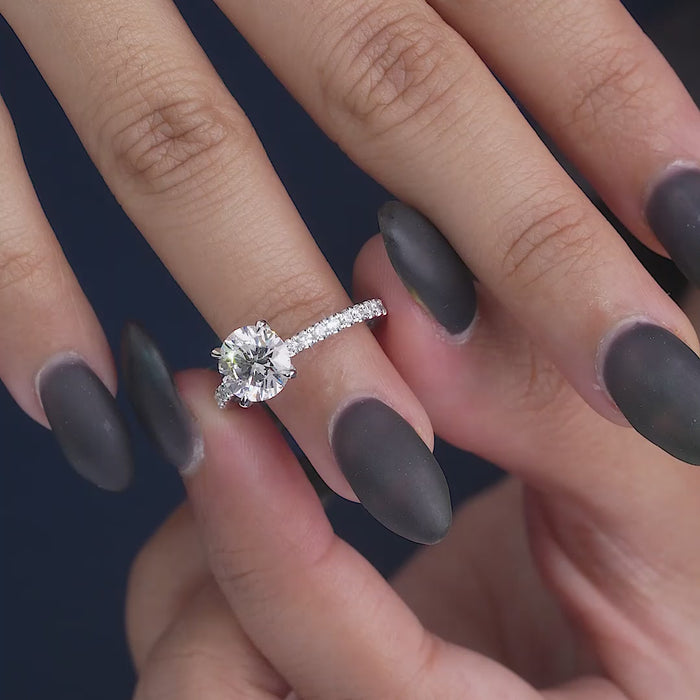 round cut ring with solid gold ring.
