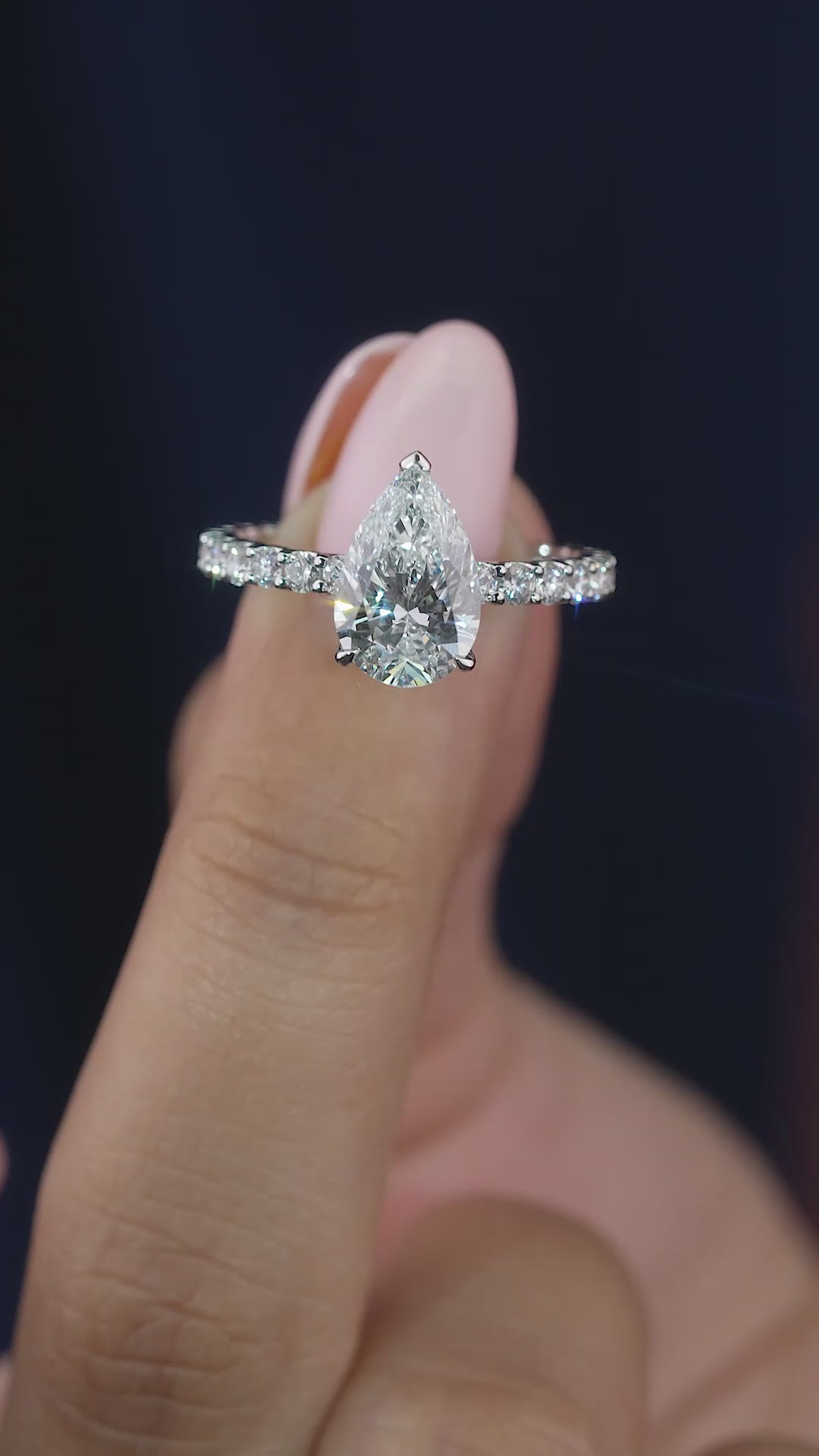 pave setting ring for propose ring.
